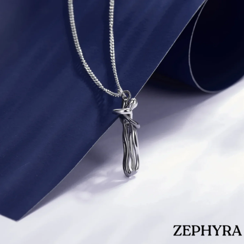 Loving bond – Collana con ciondolo di coppia